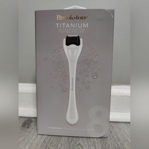 NIB Brookstone Titanium Microneedling Derma Facial Skincare Roller Silver